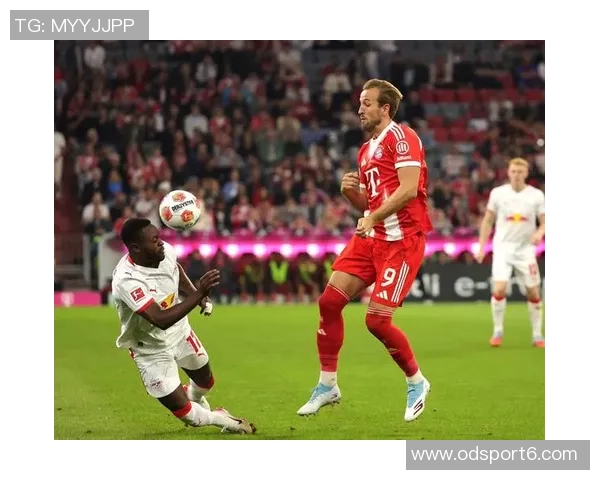 奥利塞与迪亚斯上半季联手造40球创德甲边锋组合新纪录超越罗贝里